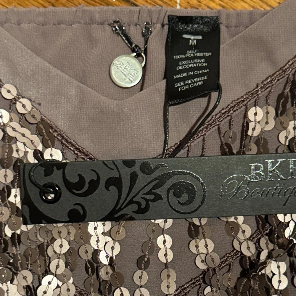 Buckle Sequin Embellished Cami in Brown - Picture 4 of 4